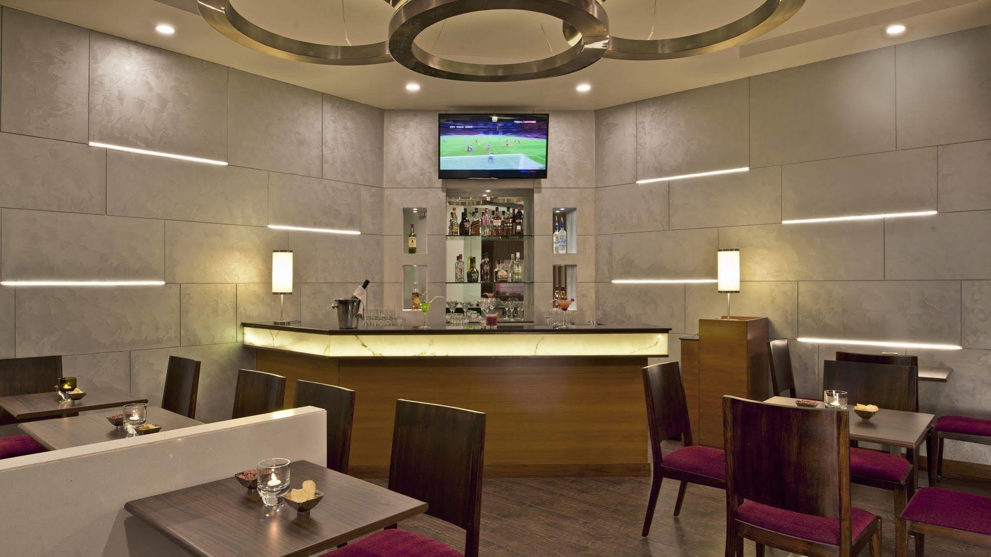Nirwana Hometel Jaipur- A Sarovar Hotel Ngoại thất bức ảnh